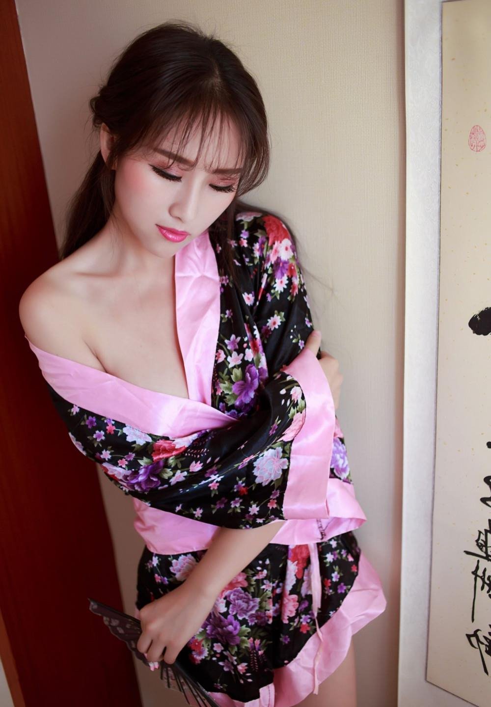 �ձ�����RAPPER��ˮ����