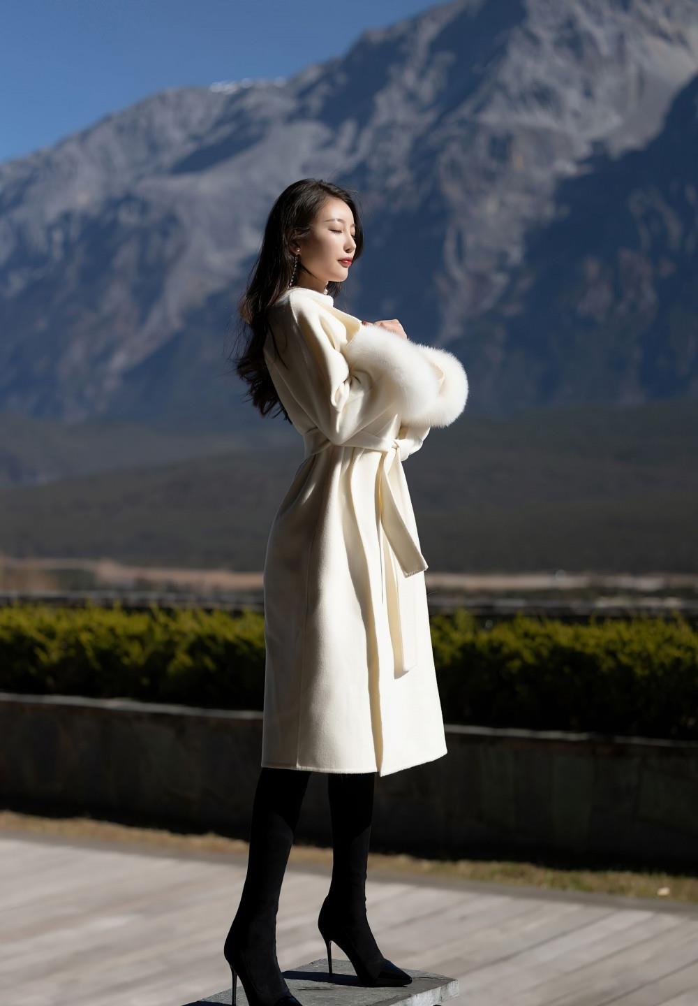 ������Ů�ɵľư��ռ�