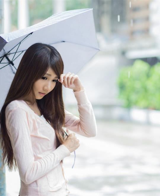 ������Ů����